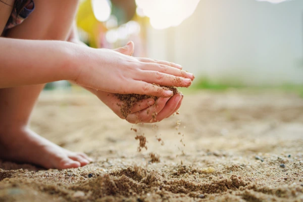 Energias Renováveis para Crianças: Construindo Pequenos Geradores e Aprendendo com a Natureza
